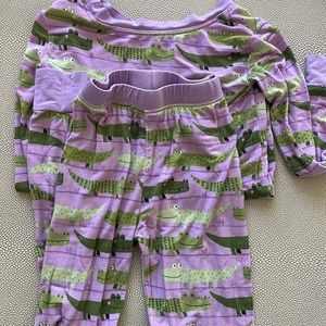 Vguc little sleepies alligators